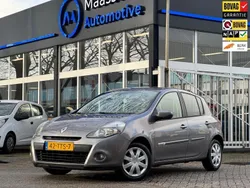 Grijs Gebruikt 2012 Renault Clio IV Authentique Hatchback | € 4.450 (Iets duurder)
