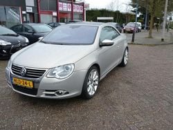 Grijs (metallic) Gebruikt 2010 VW Eos Highline Cabriolet | € 5.900