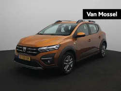 Oranje Gebruikt 2021 Dacia Sandero Comfort Hatchback | € 16.940 (Iets duurder)