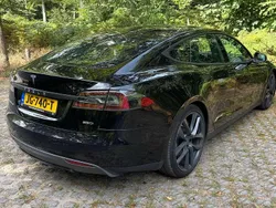 Zwart Gebruikt 2016 Tesla Model S Sedan | € 21.900 (Iets duurder)