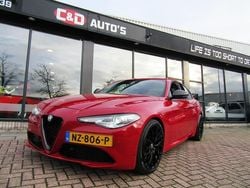 Rood Gebruikt 2017 Alfa Romeo Giulia Quadrifoglio Verde Sedan | € 15.950 (Goede deal)