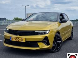 Geel Gebruikt 2023 Opel Astra GS Line Hatchback | € 27.295 (Eerlijke prijs)