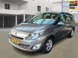 Grijs, metallic lak Gebruikt 2010 Renault Grand Scénic III Dynamique MPV | € 8.950 (Duur)