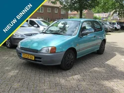 Groen Gebruikt 1998 Toyota Starlet Hatchback | € 2.595 (Eerlijke prijs)