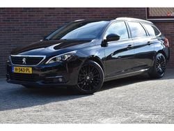 Zwart Gebruikt 2020 Peugeot 308 Stationwagen | € 12.949 (Iets duurder)