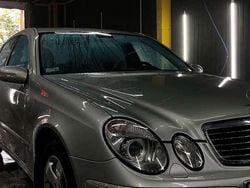 Grijs Gebruikt 2004 Mercedes E320 Avantgarde Sedan | € 3.999 (Eerlijke prijs)