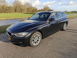 Zwart Gebruikt 2014 BMW 316 Executive Stationwagen | € 7.000 (Super prijs)