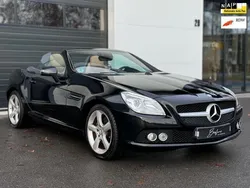 Zwart Gebruikt 2011 Mercedes SLK250 Cabriolet | € 17.950