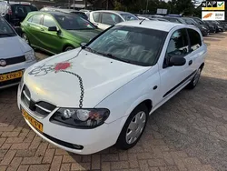 Rood Gebruikt 2005 Nissan Almera Acenta Hatchback | € 1.599 (Goede deal)