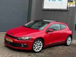 Rood Gebruikt 2009 VW Scirocco Highline Coupé | € 4.950 (Goede deal)