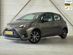 Grijs Gebruikt 2019 Toyota Yaris Connect Style Hatchback | € 11.995 (Goede deal)