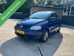 Blauw Gebruikt 2005 VW Fox Trendline Hatchback | € 1.199 (Goede deal)