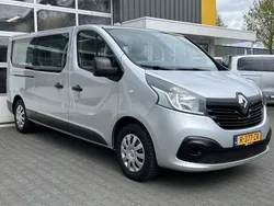 Grijs Gebruikt 2016 Renault Trafic Authentique Van | € 23.950