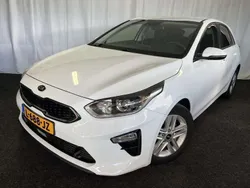 Wit Gebruikt 2021 Kia Ceed Hatchback | € 19.450