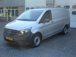 Grijs Gebruikt 2018 Mercedes Vito MPV | € 15.500 (Goede deal)