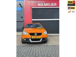 Oranje Gebruikt 2007 VW Polo Cross Hatchback | € 2.500 (Super prijs)