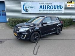 Zwart Gebruikt 2016 Suzuki Vitara Exclusive SUV | € 16.950 (Eerlijke prijs)