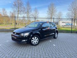 Zwart Gebruikt 2011 VW Polo Hatchback | € 4.745 (Super prijs)