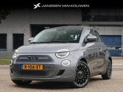 Grijs Gebruikt 2022 Fiat 500e La Prima Hatchback | € 22.995 (Eerlijke prijs)
