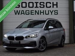 Grijs Gebruikt 2020 BMW 218 Executive Stationwagen | € 15.400 (Super prijs)