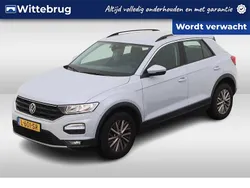 Wit, metallic lak Gebruikt 2021 VW T-Roc Style SUV | € 21.450 (Eerlijke prijs)