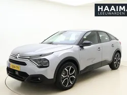 Grijs Gebruikt 2023 Citroën e-C4 Feel SUV | € 21.950 (Eerlijke prijs)