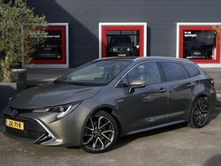 Bruin Gebruikt 2020 Toyota Corolla Premium Stationwagen | € 26.950 (Eerlijke prijs)