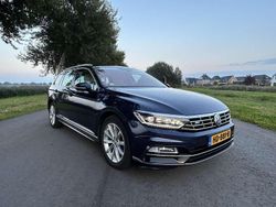 Blauw Gebruikt 2015 VW Passat Edition Stationwagen | € 10.750 (Duur)