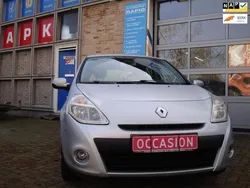 Grijs Gebruikt 2010 Renault Clio II Business Hatchback | € 3.950 (Iets duurder)
