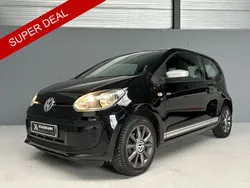 Zwart Gebruikt 2015 VW up! CLUB Hatchback | € 6.498 (Eerlijke prijs)
