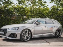 Grijs Gebruikt 2024 Audi RS4 Advanced Stationwagen | € 120.000