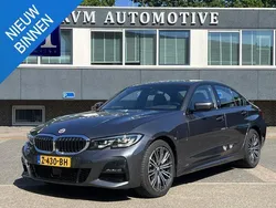 Grijs Gebruikt 2020 BMW 330 Executive Sedan | € 33.899 (Eerlijke prijs)