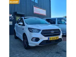 Wit Gebruikt 2017 Ford Kuga ST-Line SUV | € 21.999 (Iets duurder)