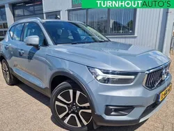 Grijs, metallic lak Gebruikt 2021 Volvo XC40 Inscription SUV | € 31.725 (Eerlijke prijs)