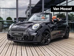 Zwart Gebruikt 2023 Mini John Cooper Works Cabriolet Cabriolet | € 38.900 (Goede deal)
