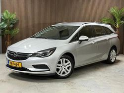 Grijs Gebruikt 2018 Opel Astra Stationwagen | € 5.999 (Eerlijke prijs)