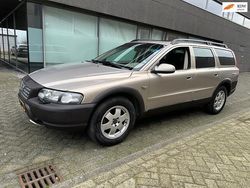 Bruin (metallic) Gebruikt 2002 Volvo V70 Stationwagen | € 2.749 (Goede deal)