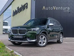 Groen, metallic lak Gebruikt 2024 BMW X1 Executive SUV | € 49.950