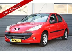 Rood Gebruikt 2010 Peugeot 206+ Hatchback | € 3.500 (Eerlijke prijs)