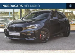Zwart Gebruikt 2024 BMW 118 Executive Hatchback | € 35.450 (Eerlijke prijs)