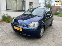 Blauw Gebruikt 2002 Toyota Yaris Sol Hatchback | € 3.850 (Eerlijke prijs)