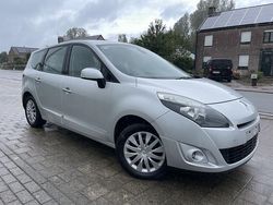 Grijs Gebruikt 2010 Renault Scénic MPV | € 5.950 (Iets duurder)