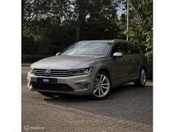 Grijs Gebruikt 2016 VW Passat GTE Stationwagen | € 17.950 (Iets duurder)
