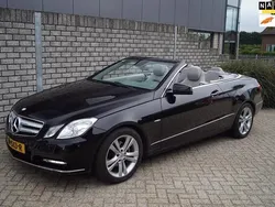 Zwart Gebruikt 2011 Mercedes E200 Elegance Cabriolet | € 12.850 (Super prijs)