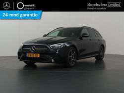 Zwart Gebruikt 2023 Mercedes E300 AMG line Stationwagen | € 43.850 (Goede deal)
