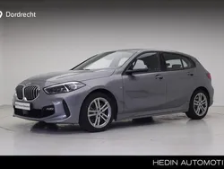 Grijs Gebruikt 2022 BMW 120 M Sport Hatchback | € 33.895 (Iets duurder)