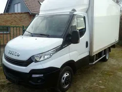 Wit Gebruikt 2019 Iveco Daily MPV | € 28.900 (Eerlijke prijs)