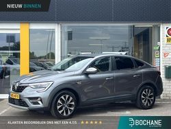 Gray (tekad) Gebruikt 2022 Renault Arkana Zen SUV | € 21.450 (Super prijs)