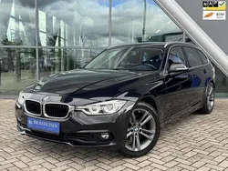 Zwart Gebruikt 2019 BMW 320 Executive Stationwagen | € 22.950