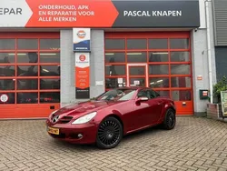 Rood Gebruikt 2005 Mercedes SLK350 Cabriolet | € 15.750 (Duur)